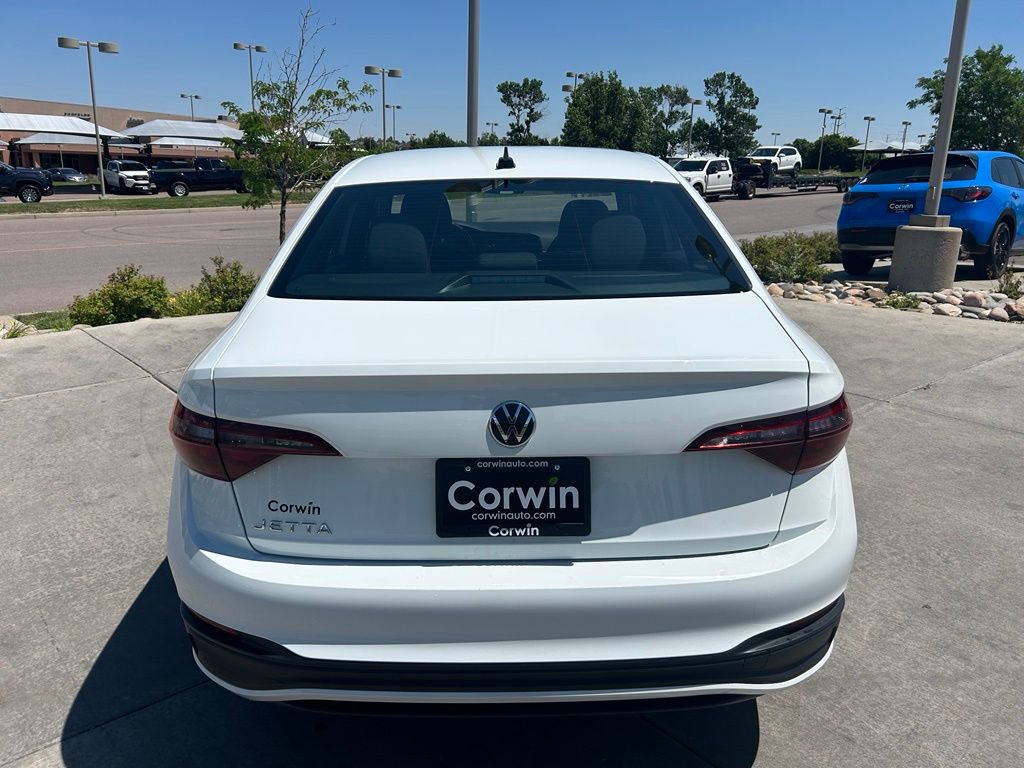 Used 2023 Volkswagen Jetta Sport FWD image 6