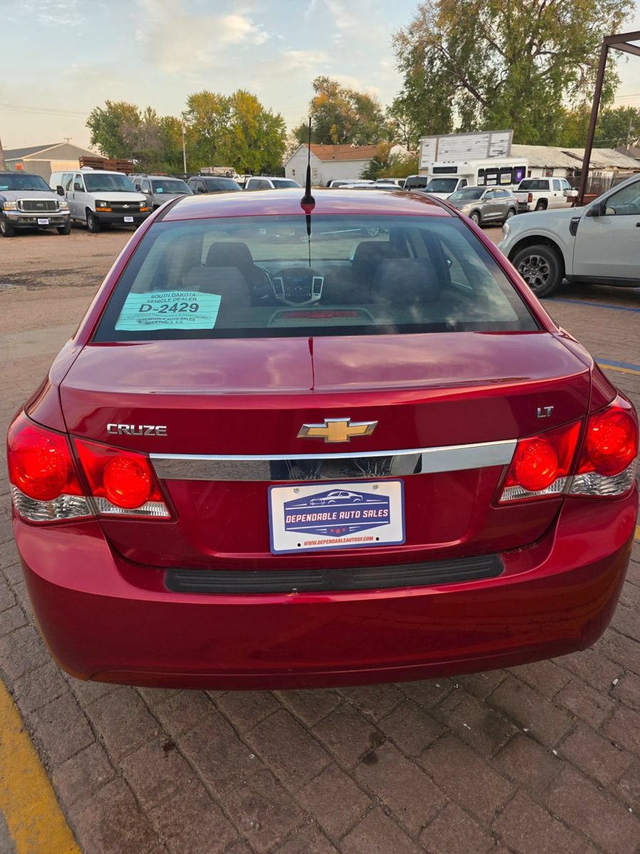 Used 2014 Chevrolet Cruze LT FWD image 6