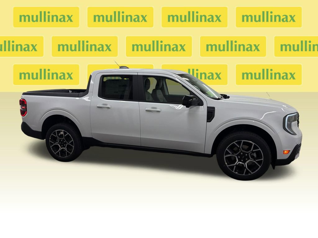 New 2026 Ford Maverick Lariat AWD/4WD image 2