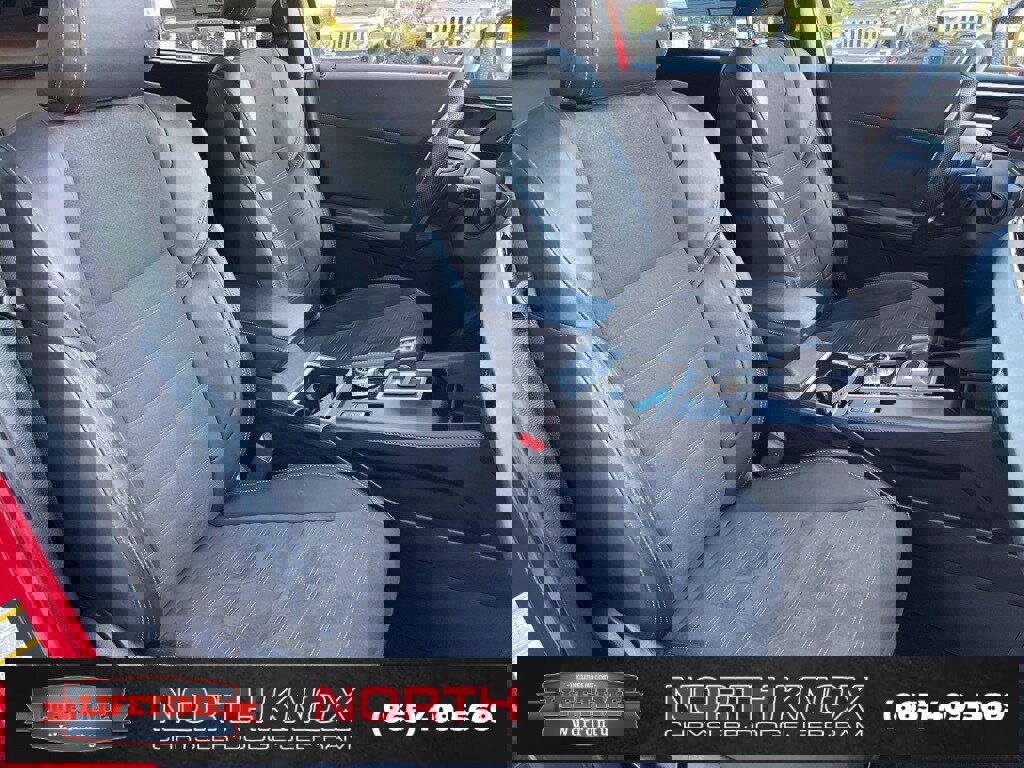 Used 2024 Mitsubishi Outlander SE image 25