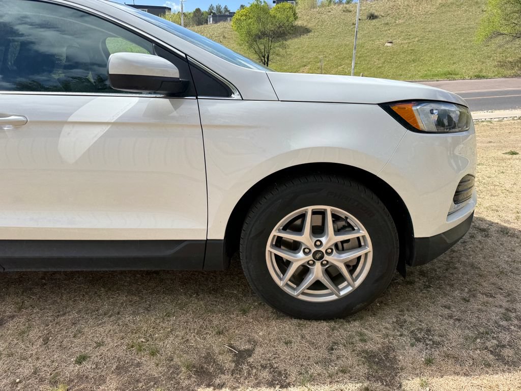 Certified 2024 Ford Edge SEL AWD/4WD image 33