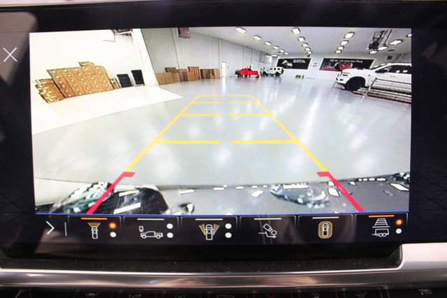 New 2026 GMC Sierra 1500 SLT image 4