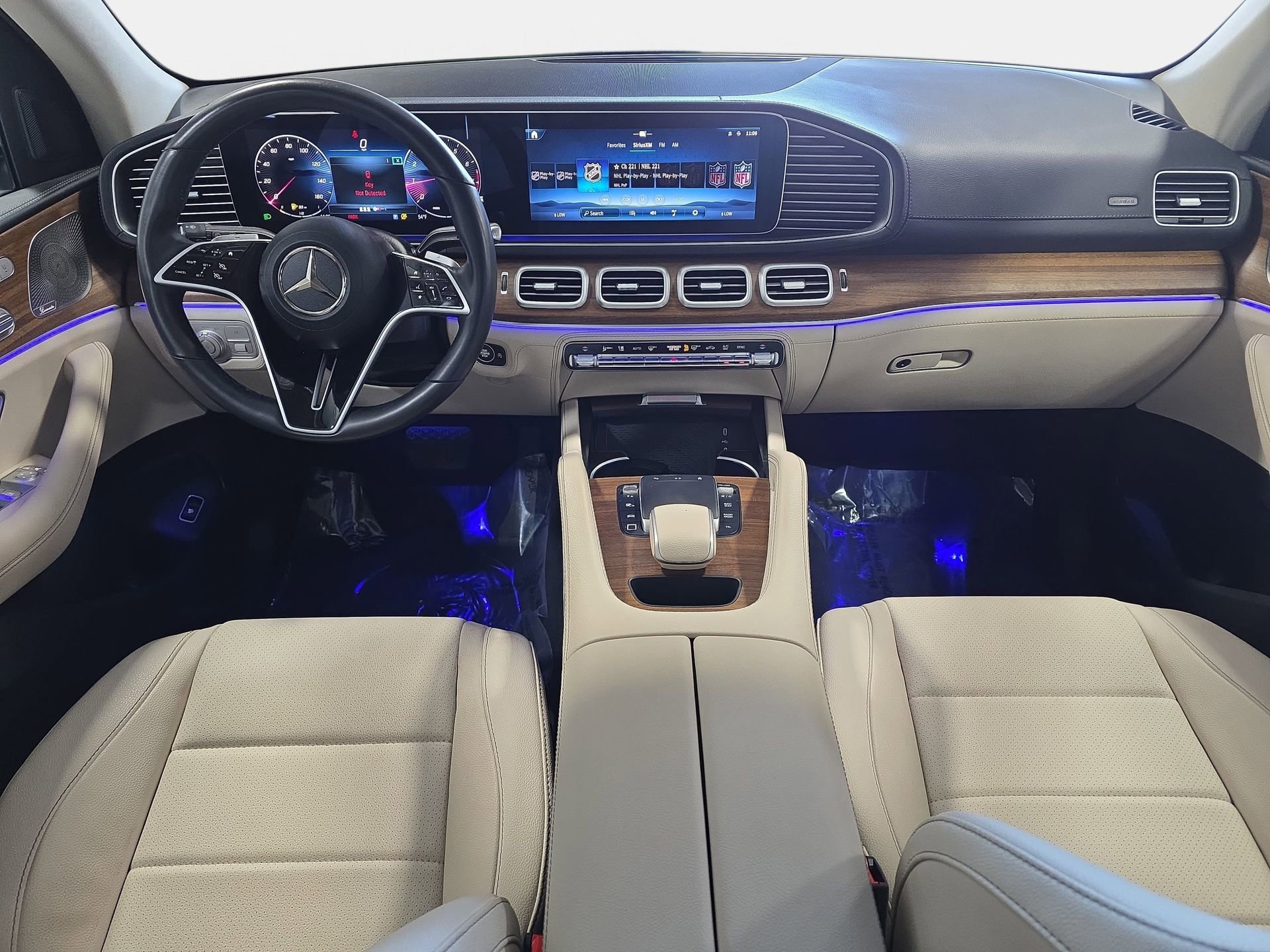 Certified 2025 Mercedes-Benz GLE 350 4MATIC image 9