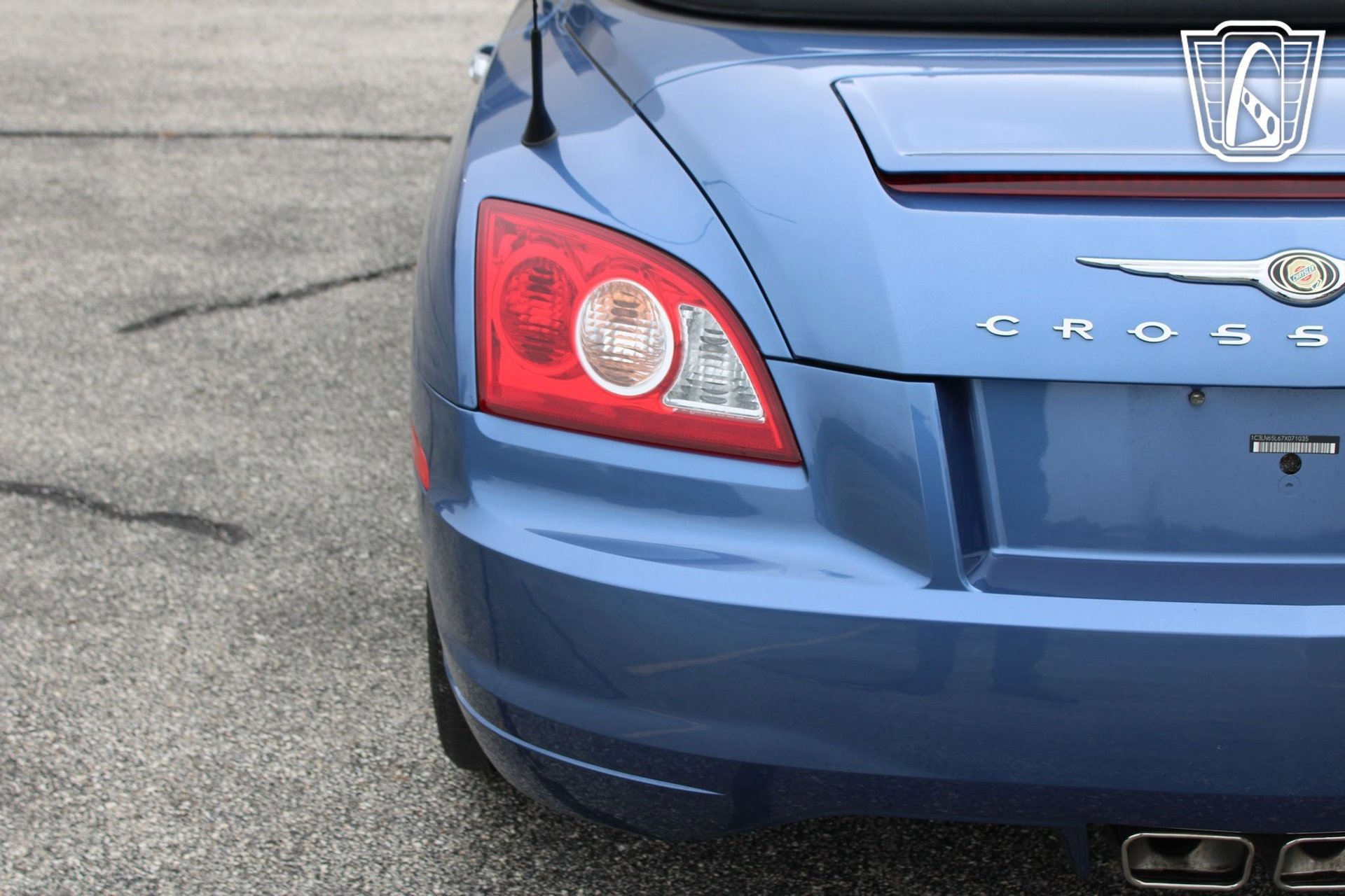 Used 2007 Chrysler Crossfire Limited image 35