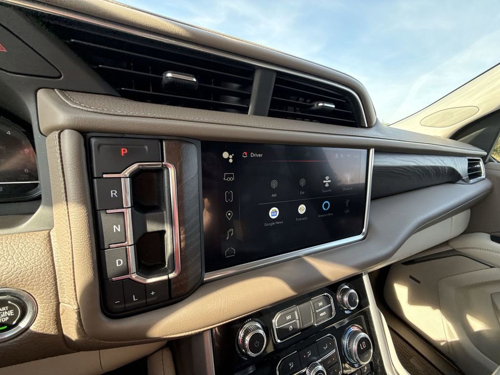 Certified 2022 GMC Yukon Denali AWD/4WD image 19