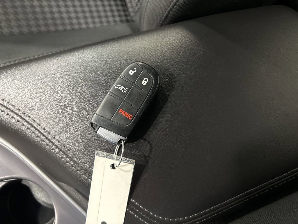 Used 2019 Dodge Challenger R/T w/ Blacktop Package image 22