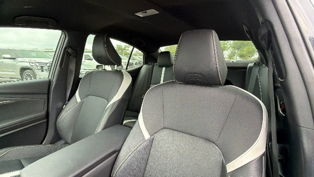 Certified 2025 Toyota Camry SE w/ Convenience Package image 21