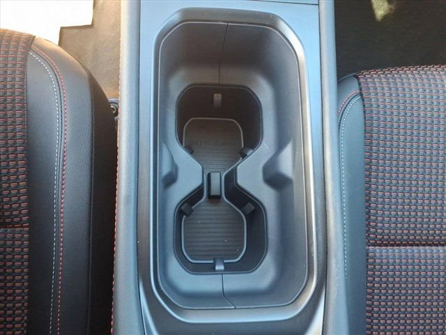 New 2026 Nissan Kicks SR image 16