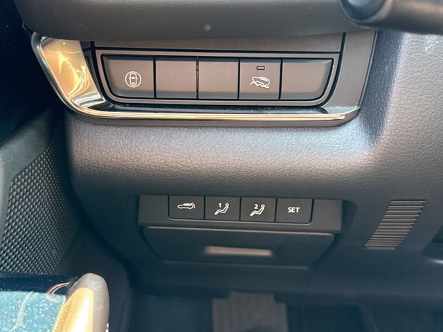 Used 2020 MAZDA CX-30 AWD w/ Premium Package image 30