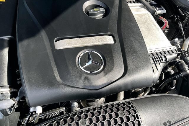 Used 2017 Mercedes-Benz E 300 4MATIC image 29