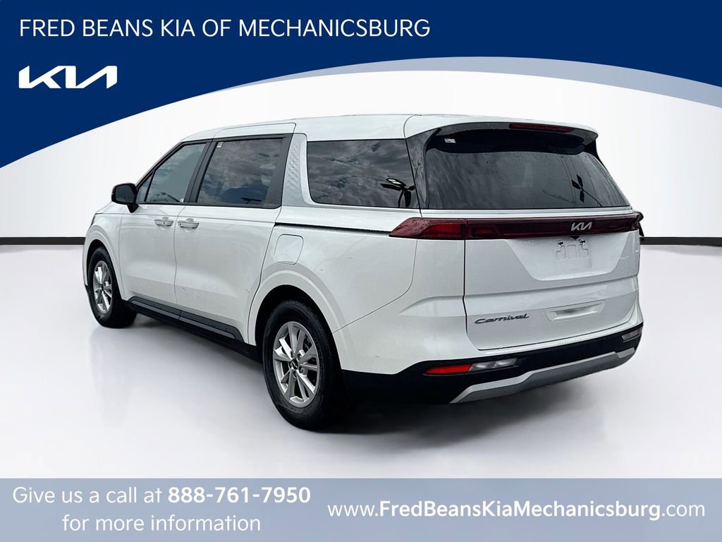 Certified 2022 Kia Carnival LX image 5