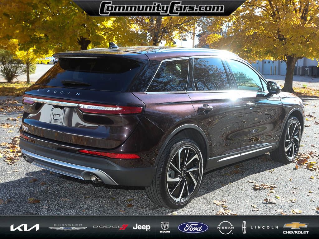 Certified 2023 Lincoln Corsair Reserve w/ Equipment Group 201A image 7