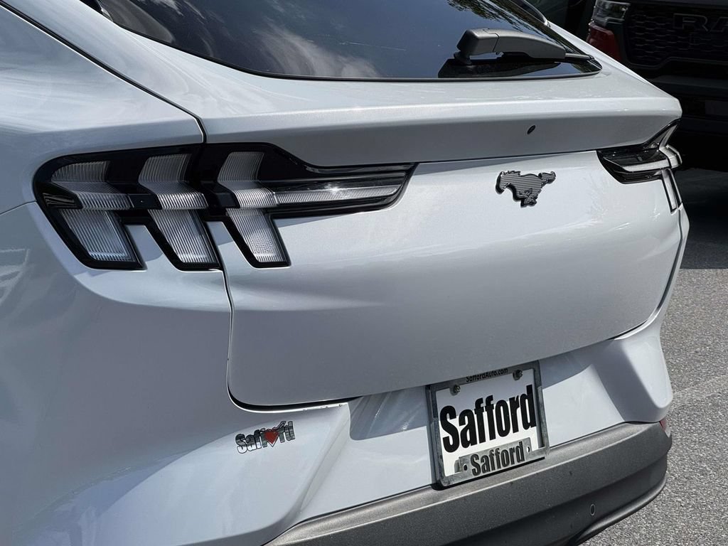 Used 2023 Ford Mustang Mach-E Select w/ Comfort Package Lite RWD image 10