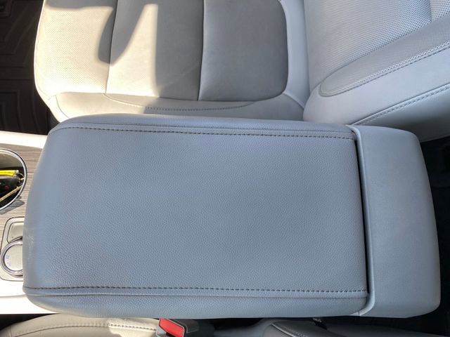 Used 2019 GMC Acadia SLT image 23