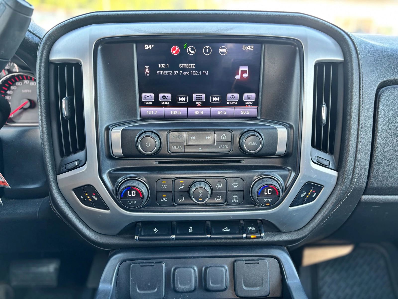 Used 2016 GMC Sierra 1500 SLT w/ SLT Premium Package AWD/4WD image 16