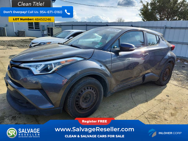 Used 2019 Toyota C-HR LE image 1