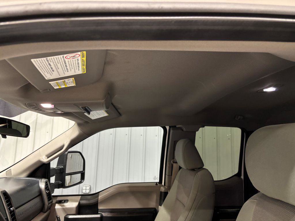 Used 2017 Ford F350 XL w/ Power Equipment Group AWD/4WD image 15