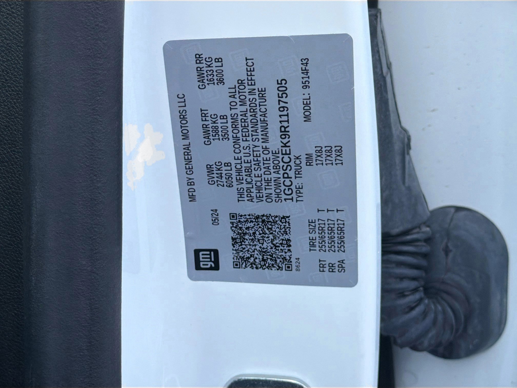 Used 2024 Chevrolet Colorado LT w/ Advanced Trailering Package image 39