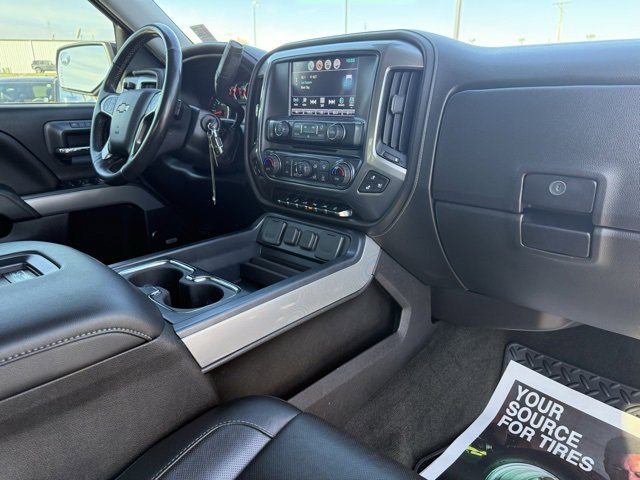 Used 2018 Chevrolet Silverado 1500 LTZ Z71 w/ Redline Edition image 11