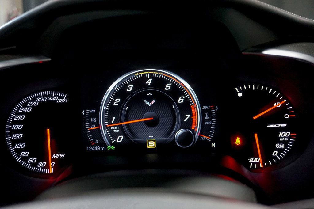 Used 2017 Chevrolet Corvette Z06 RWD image 33