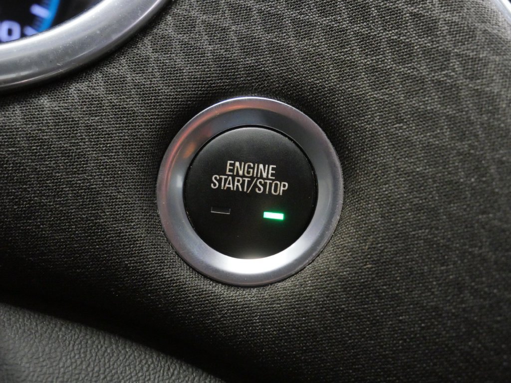 Used 2020 Chevrolet Malibu LT FWD image 29