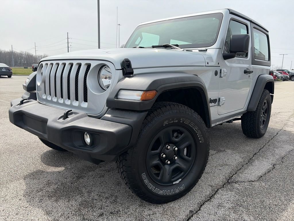 Used 2023 Jeep Wrangler Sport image 3
