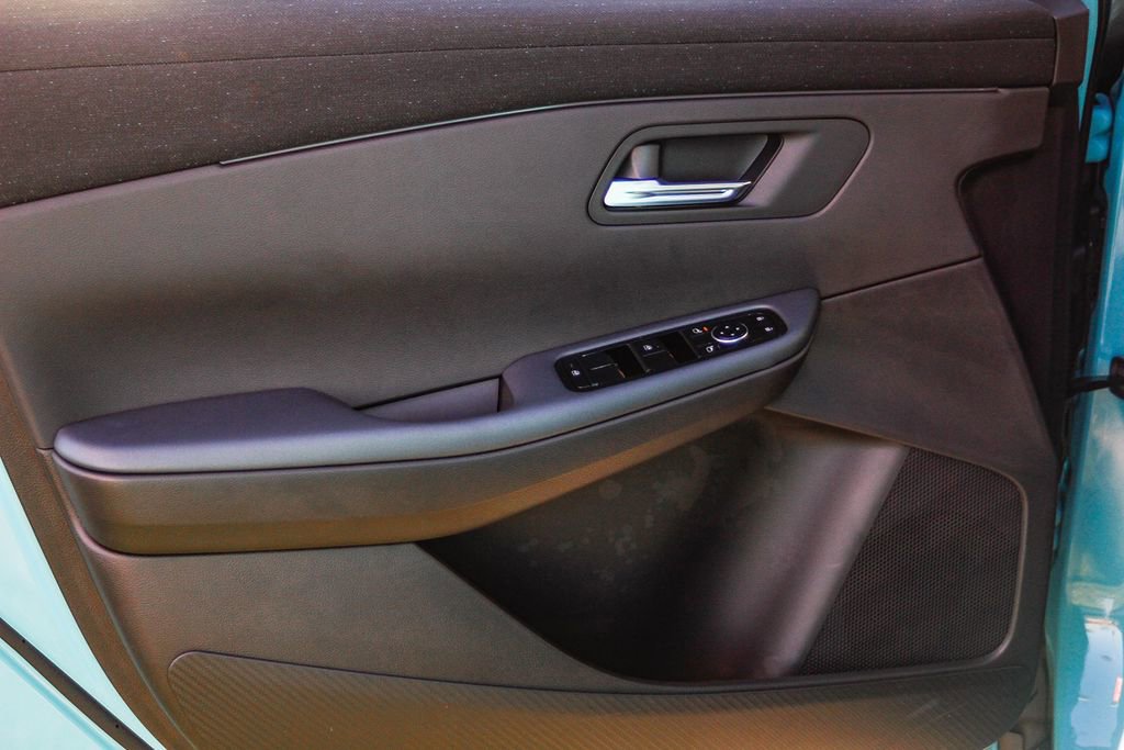 New 2026 Nissan Leaf SV+ w/ Protection Package FWD image 27