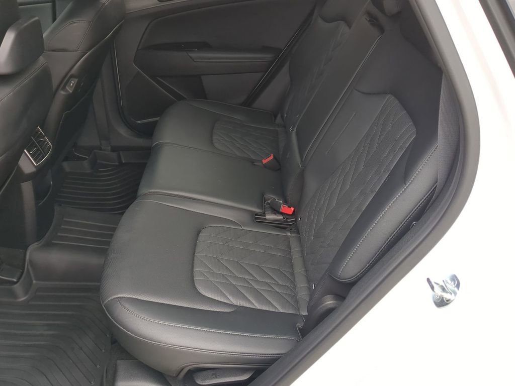 Used 2023 Kia Sportage X-Pro image 16