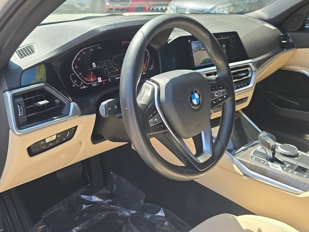 Used 2020 BMW 330i Sedan w/ Convenience Package RWD image 25