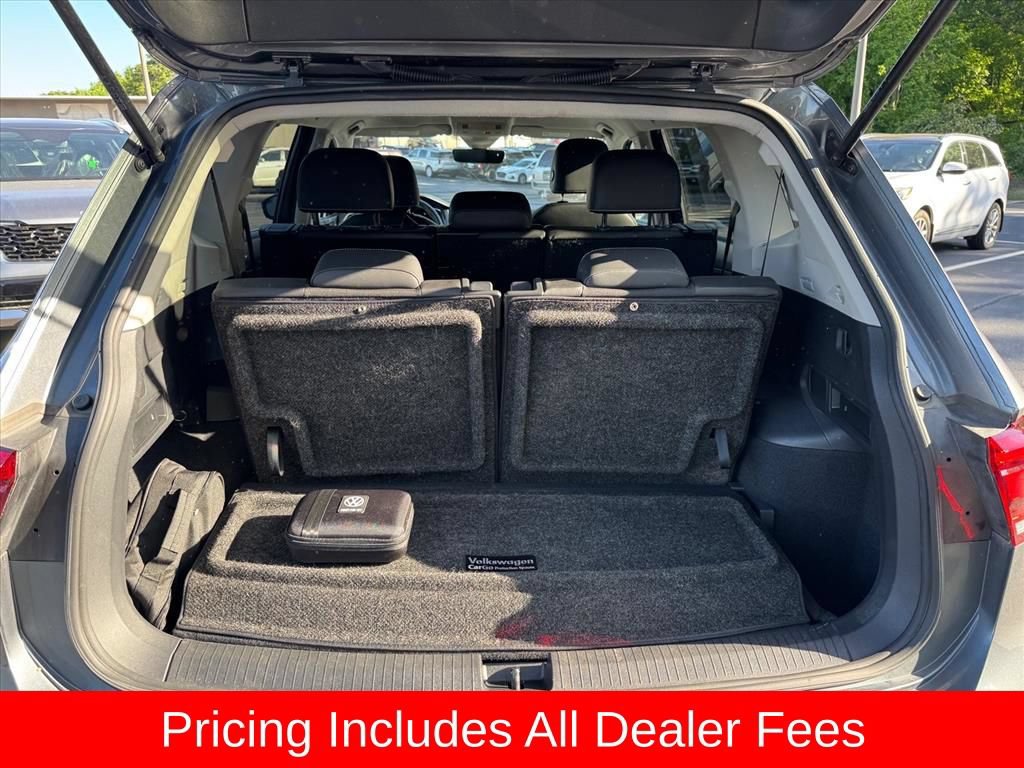 Used 2023 Volkswagen Tiguan SE FWD image 10
