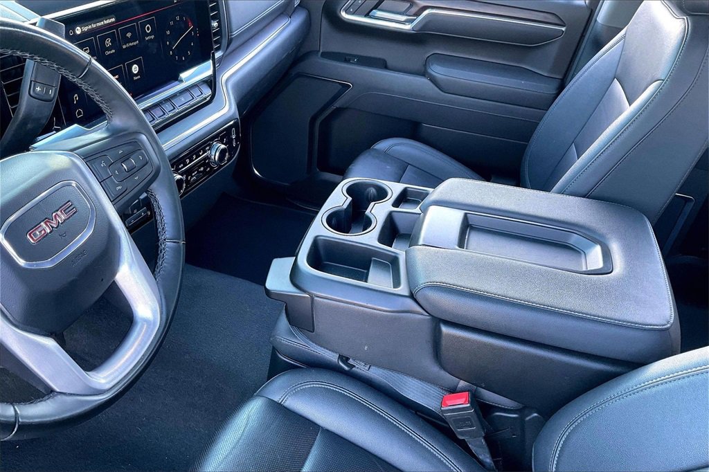 Used 2025 GMC Sierra 1500 SLT image 14