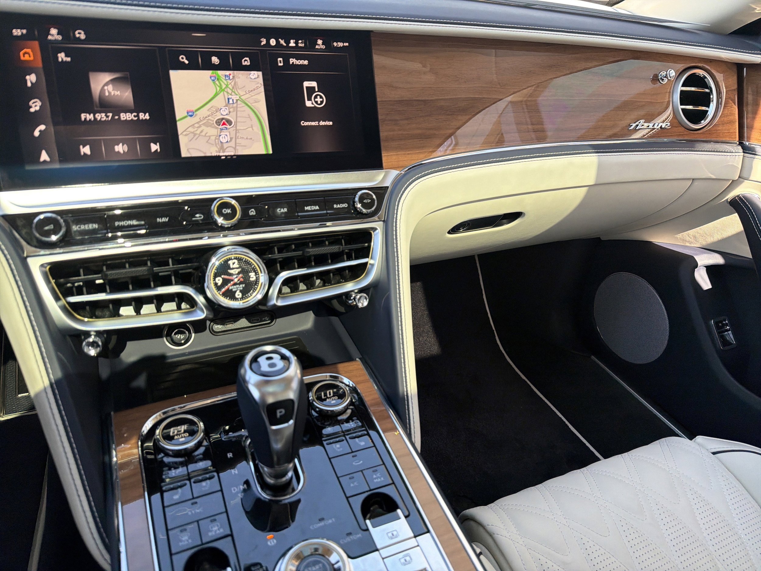 New 2026 Bentley Flying Spur Plug-In Hybrid AWD/4WD image 22