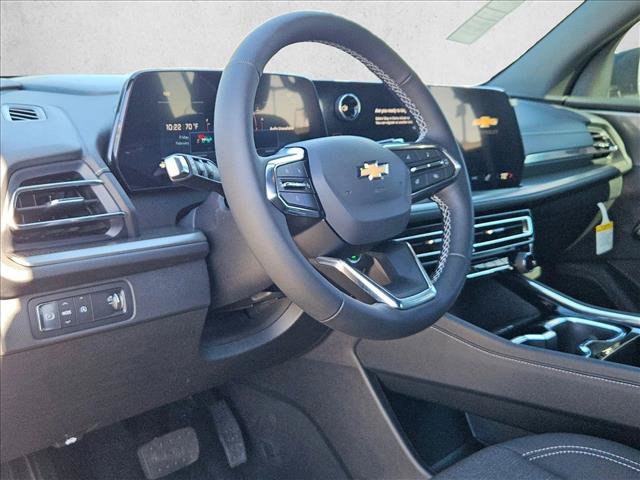 New 2026 Chevrolet Traverse LT w/ Driver Confidence Package FWD image 3