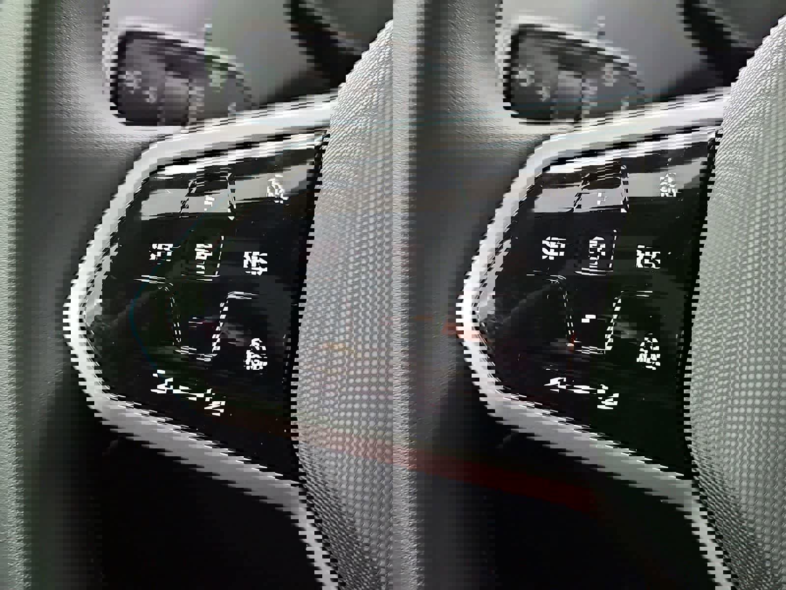 New 2026 Volkswagen ID.4 Pro S Plus image 25