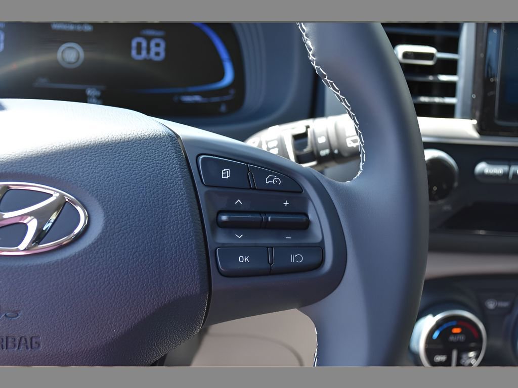 New 2025 Hyundai Venue Limited image 20