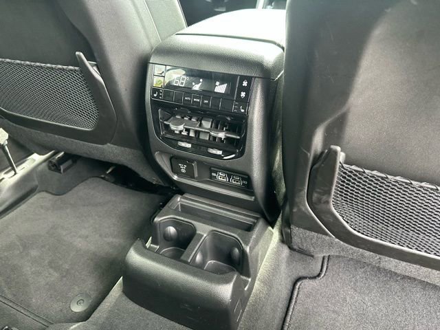 Used 2025 Jeep Grand Cherokee L Limited image 29