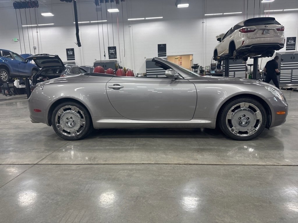 Used 2002 Lexus SC 430 Convertible image 26