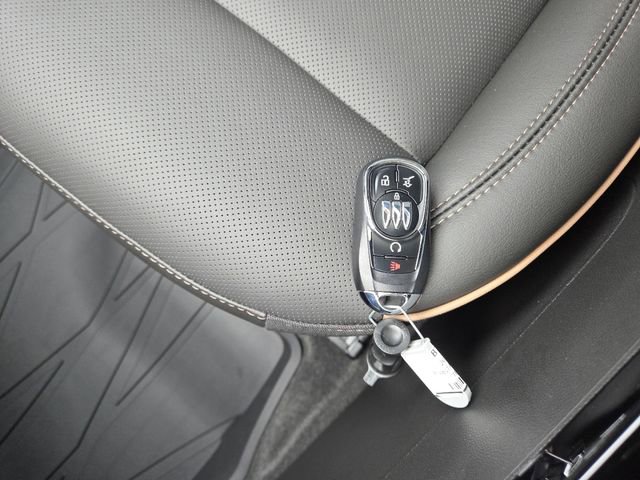 New 2026 Buick Envista Avenir image 38