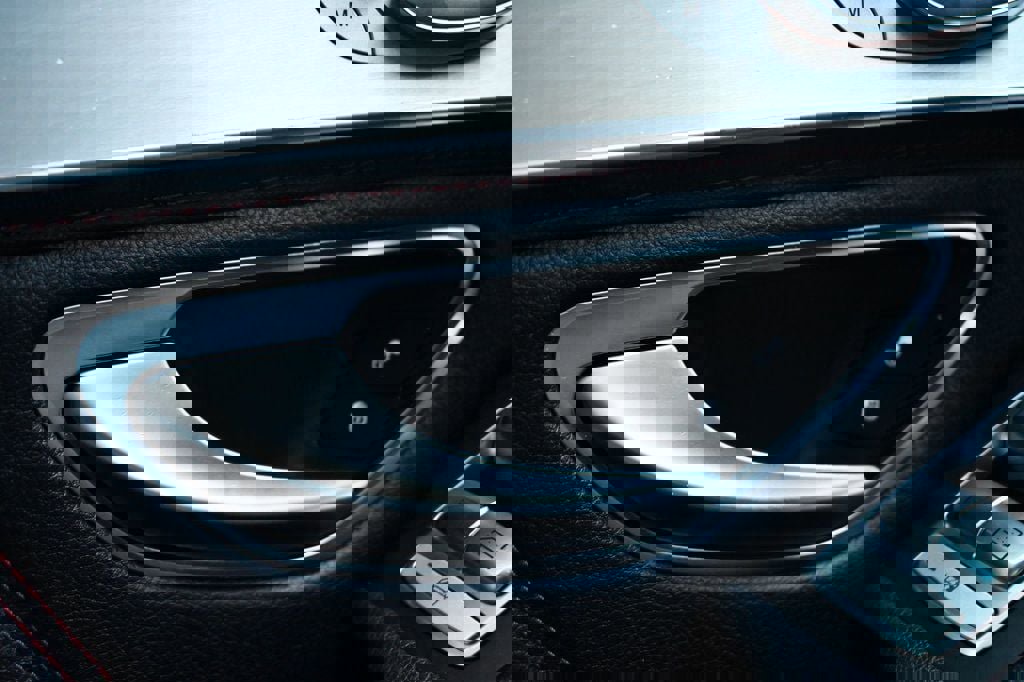 Used 2017 Mercedes-Benz GLC 43 AMG AMG GLC 43 4MATIC SUV image 21