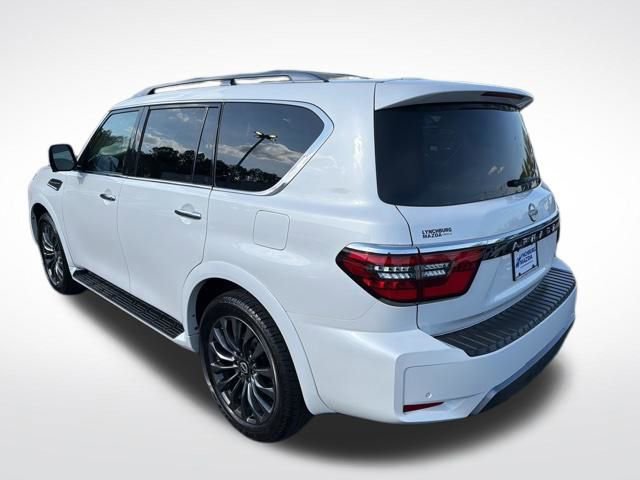 Used 2023 Nissan Armada Platinum w/ Captain's Chairs Package AWD/4WD image 4