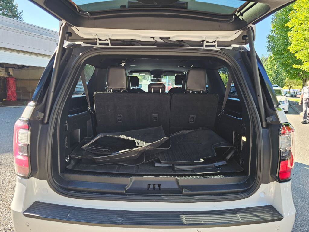 Used 2020 Ford Expedition Max Limited AWD/4WD image 19