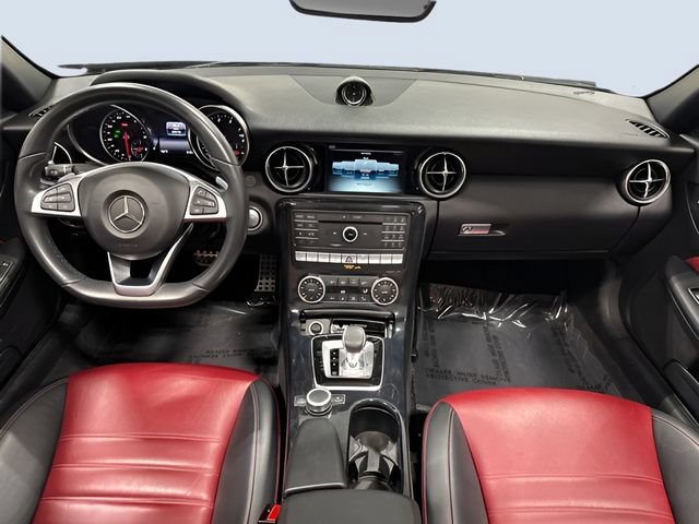Certified 2020 Mercedes-Benz SLC 300 image 14