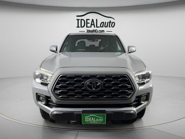 Used 2020 Toyota Tacoma TRD Off-Road image 11