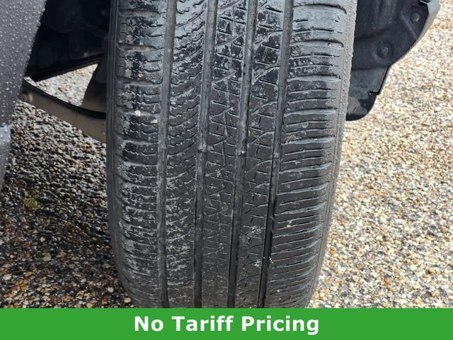 Used 2023 Ford Explorer Limited w/ Limited Technology Package RWD image 9