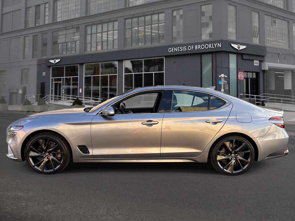 Used 2022 Genesis G70 3.3T w/ Sport Advanced Package AWD/4WD image 2
