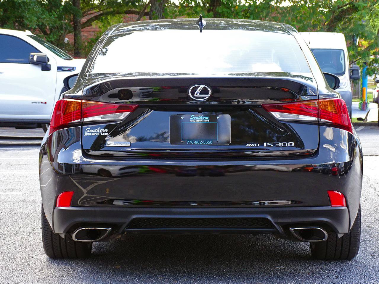 Used 2017 Lexus IS 300 F Sport w/ F Sport Package AWD/4WD image 11