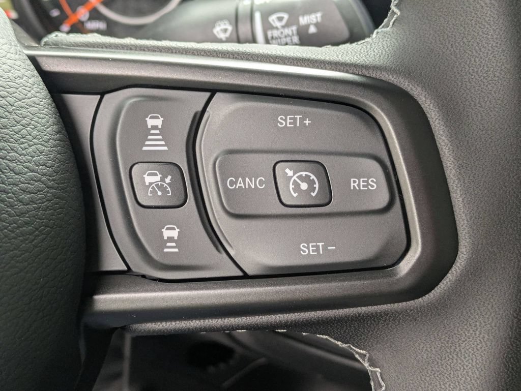 New 2026 Jeep Gladiator Sport AWD/4WD image 16