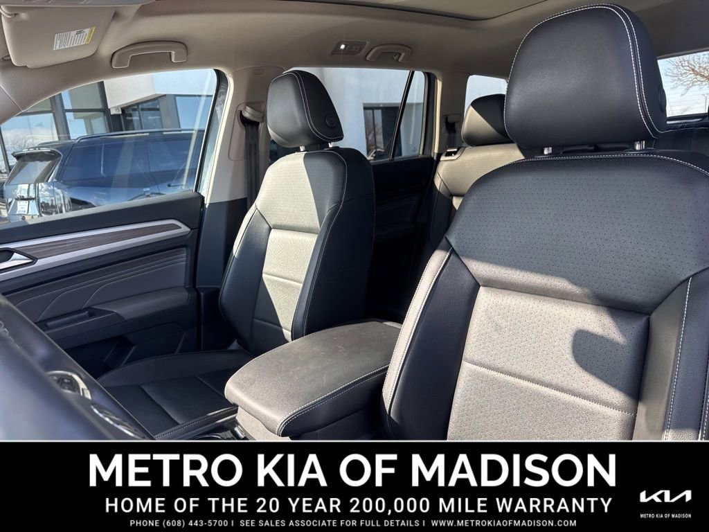 Used 2022 Volkswagen Atlas SEL image 15