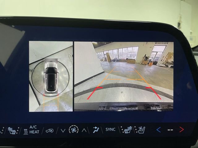New 2026 Chevrolet Blazer EV RS AWD/4WD image 17