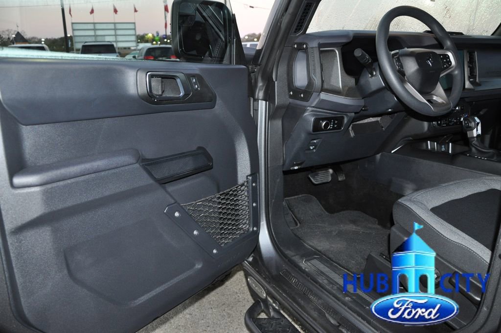 Used 2025 Ford Bronco 4-Door image 11